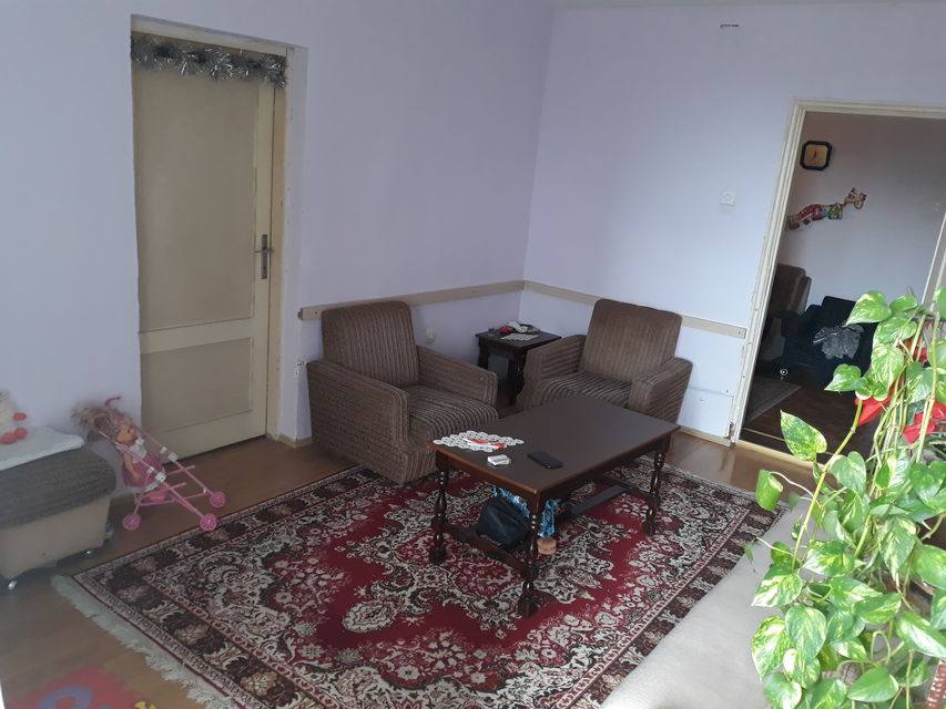 Rasinska 12, Beograd - 14