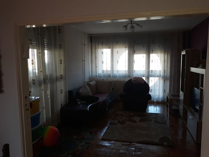 Rasinska 12, Beograd - 8