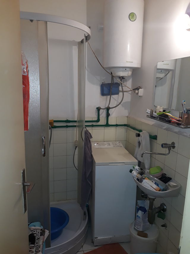 Rasinska 12, Beograd - 10