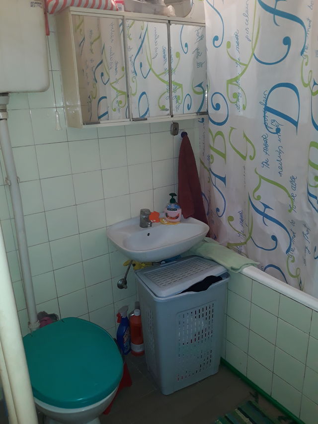 Rasinska 12, Beograd - 9