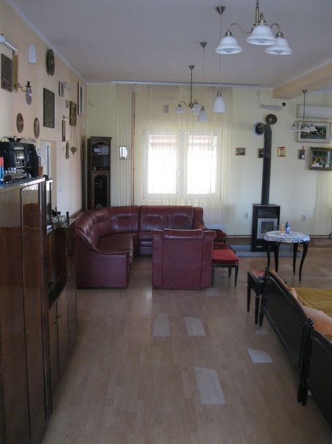 Sime Markovića 56, Beograd - 3
