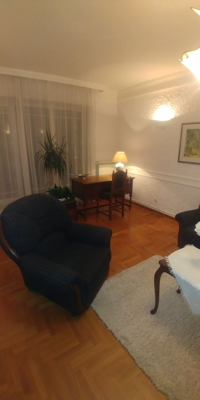 Vojni put 1. deo 587, Beograd - 6