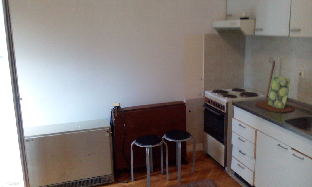 Dragoslava Srejovića 99, Beograd - 4