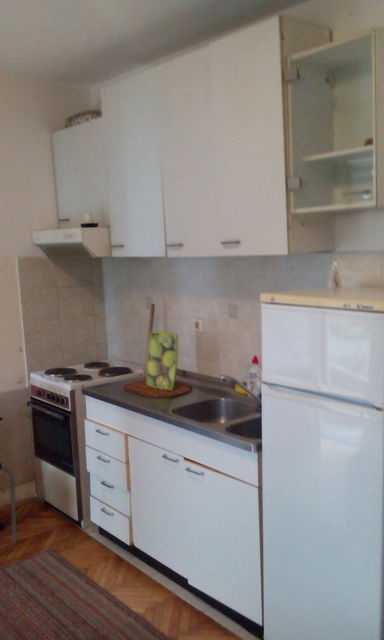 Dragoslava Srejovića 99, Beograd - 3