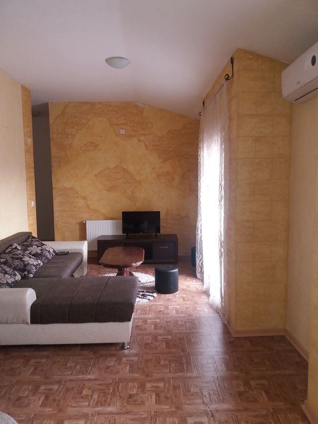 Dimitrija Tucovića 108, Beograd - 4