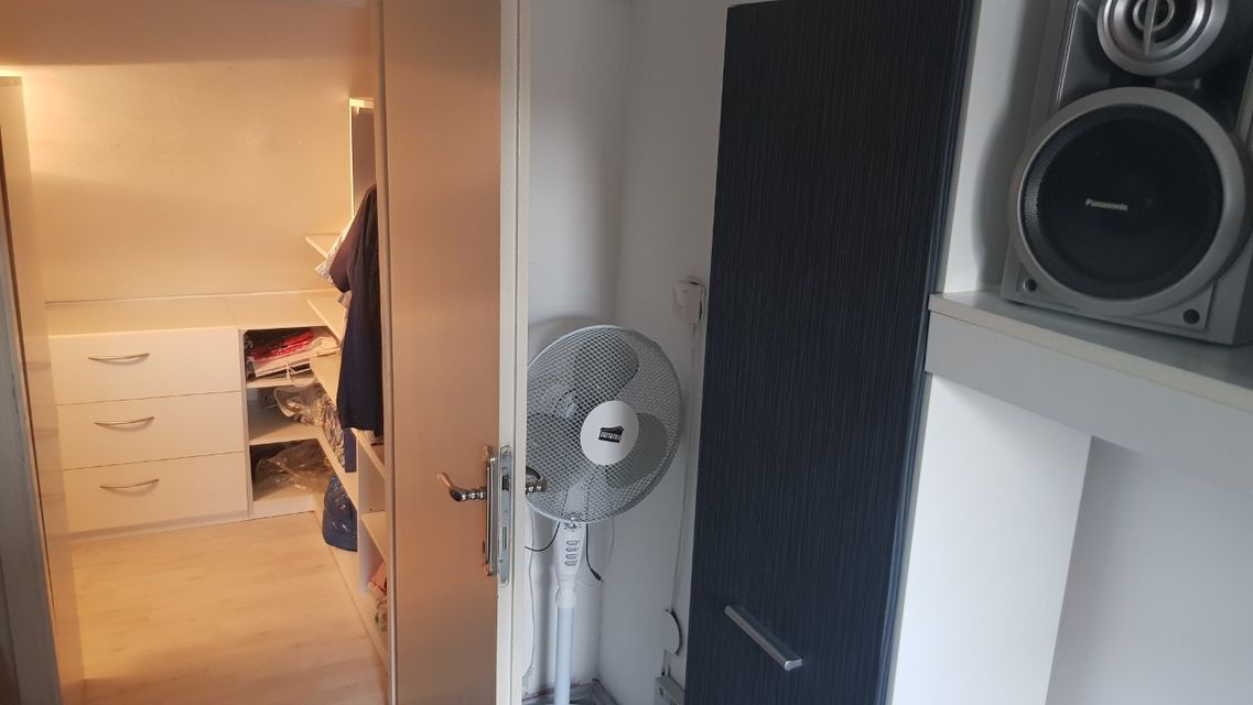 Sutjeska 7, Beograd - 4