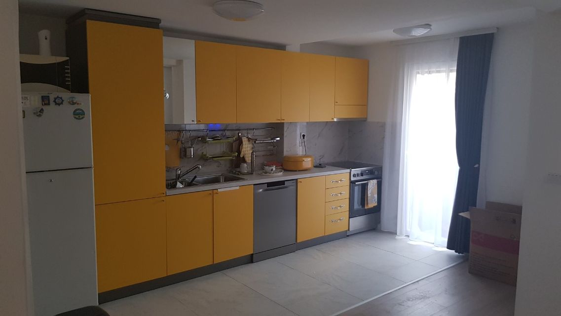 Sutjeska 7, Beograd - 12