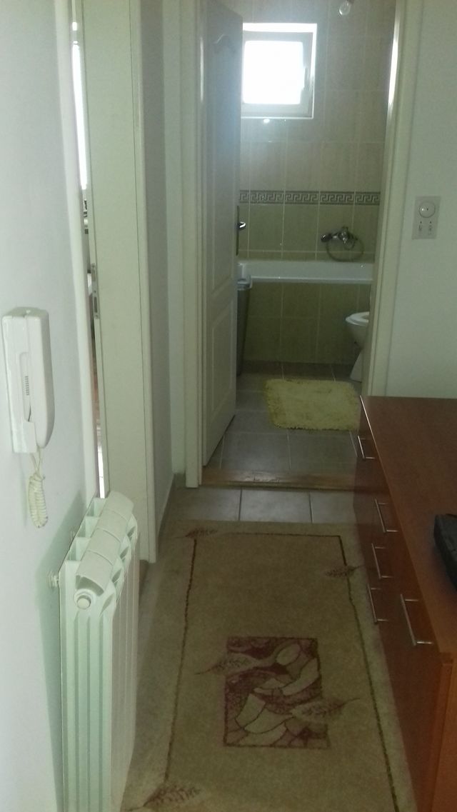 Vojvode Vlahovića 25, Beograd - 7