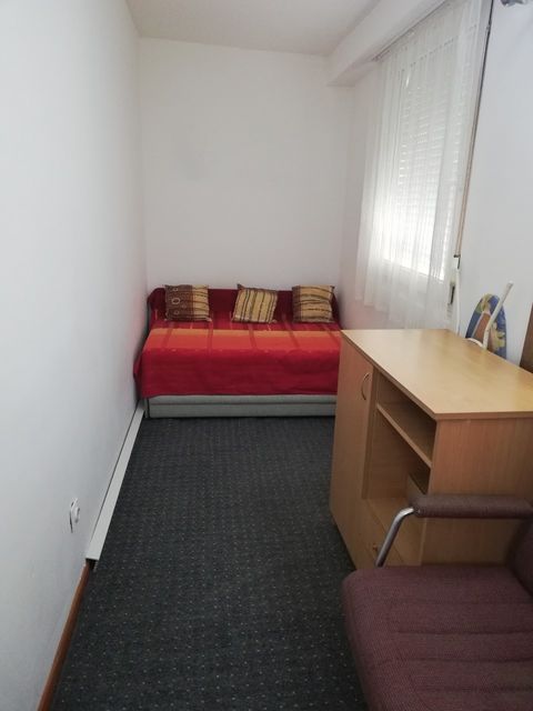 Mome Stanojlovića 14, Beograd - 3