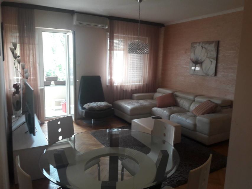 Alekse Šantića 72, Novi Sad - 1