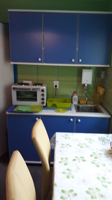 Tuluz Lotreka 14, Beograd - 3