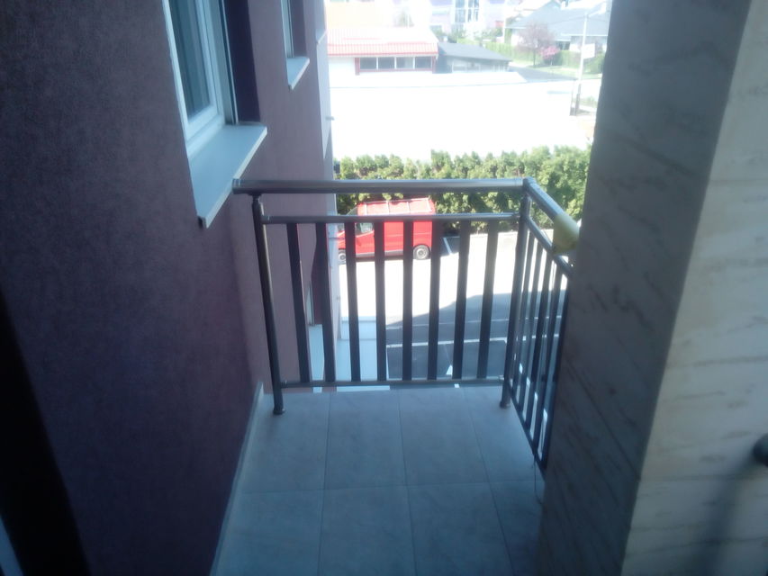 Dobanovački put 89, Beograd - 11