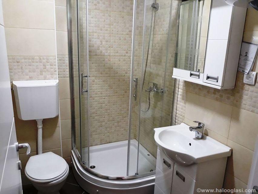 Dobanovački put 89, Beograd - 17