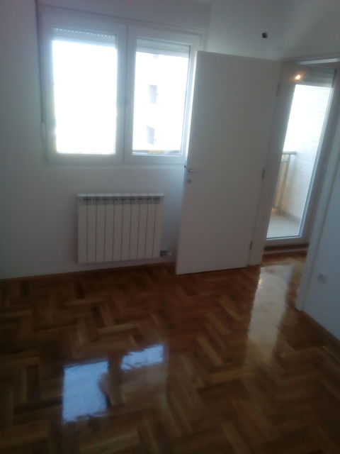 Dobanovački put 89, Beograd - 10