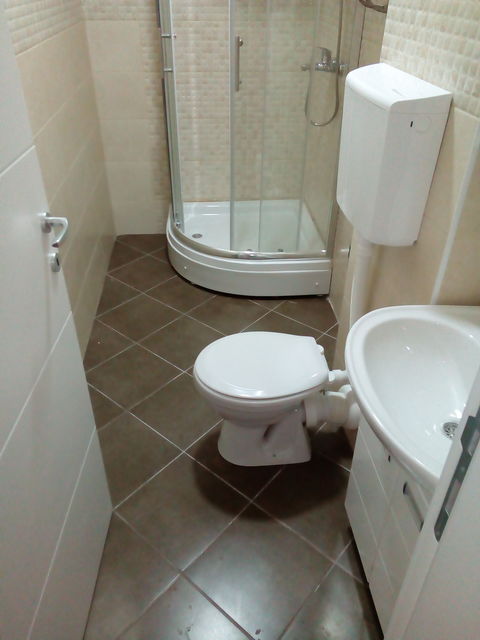 Dobanovački put 89, Beograd - 3