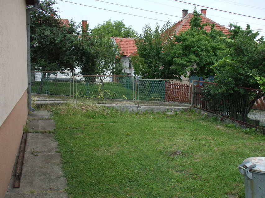 Petnička 11, Valjevo - 5