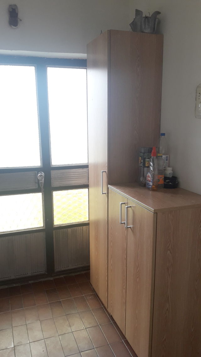 Petnička 11, Valjevo - 12