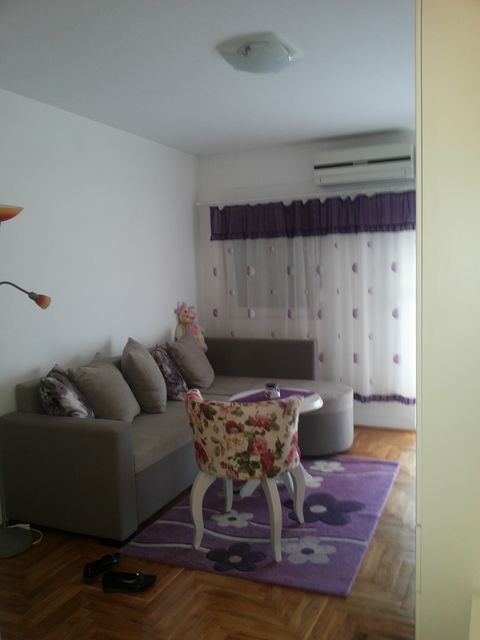 Belokrajinska 1, Beograd