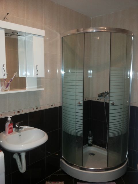 Belokrajinska 1, Beograd - 4