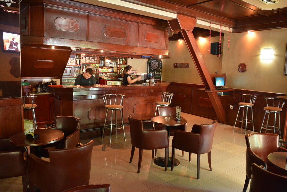 Železnička 94, Ruma - 7