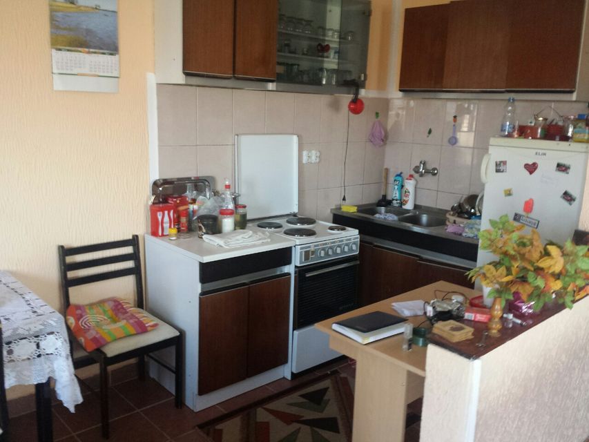Bekerelova 38, Beograd - 3