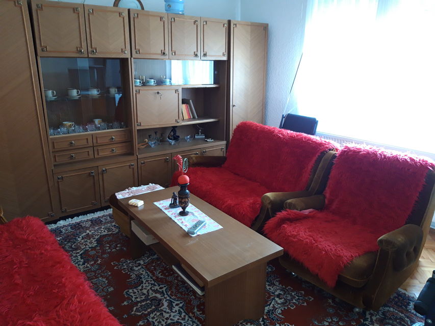 Braće Jovanovića 6, Ub - 12