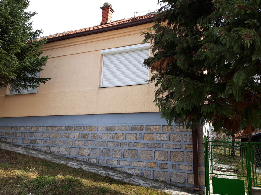 Braće Jovanovića 6, Ub - 1