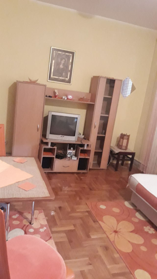 Nikole Doksata 3a, Beograd - 2