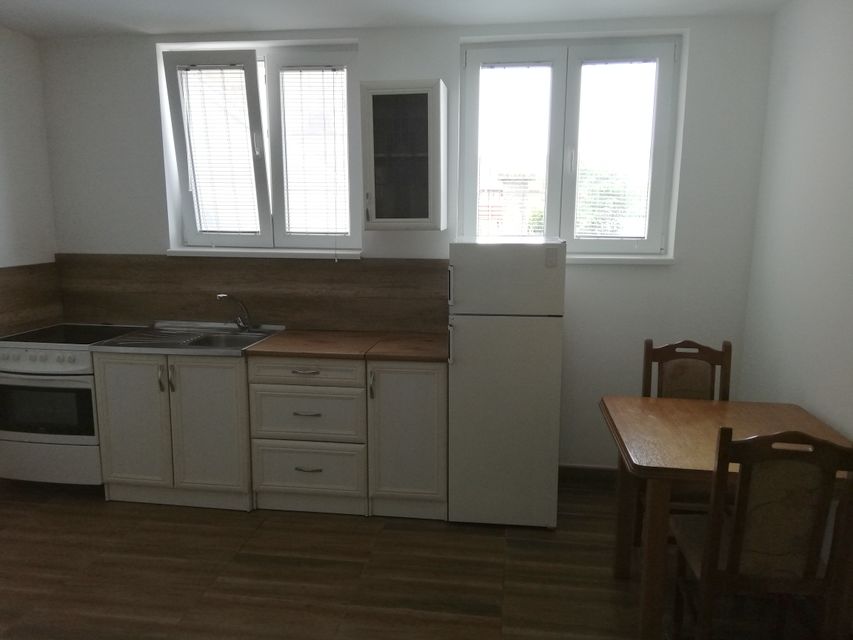 Nabokovljeva 25u, Beograd - 2