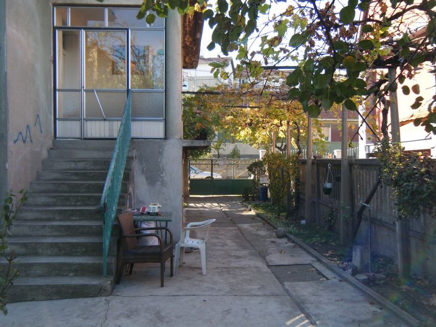 Dubrovačka 14, Niš - 2