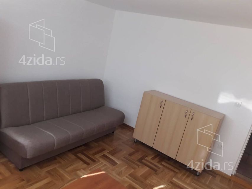 Kalnička 11a, Beograd - 2