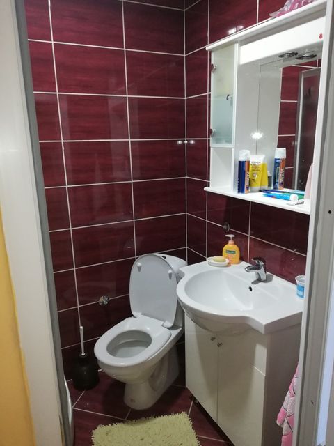 Nemanjina 80, Čačak - 10