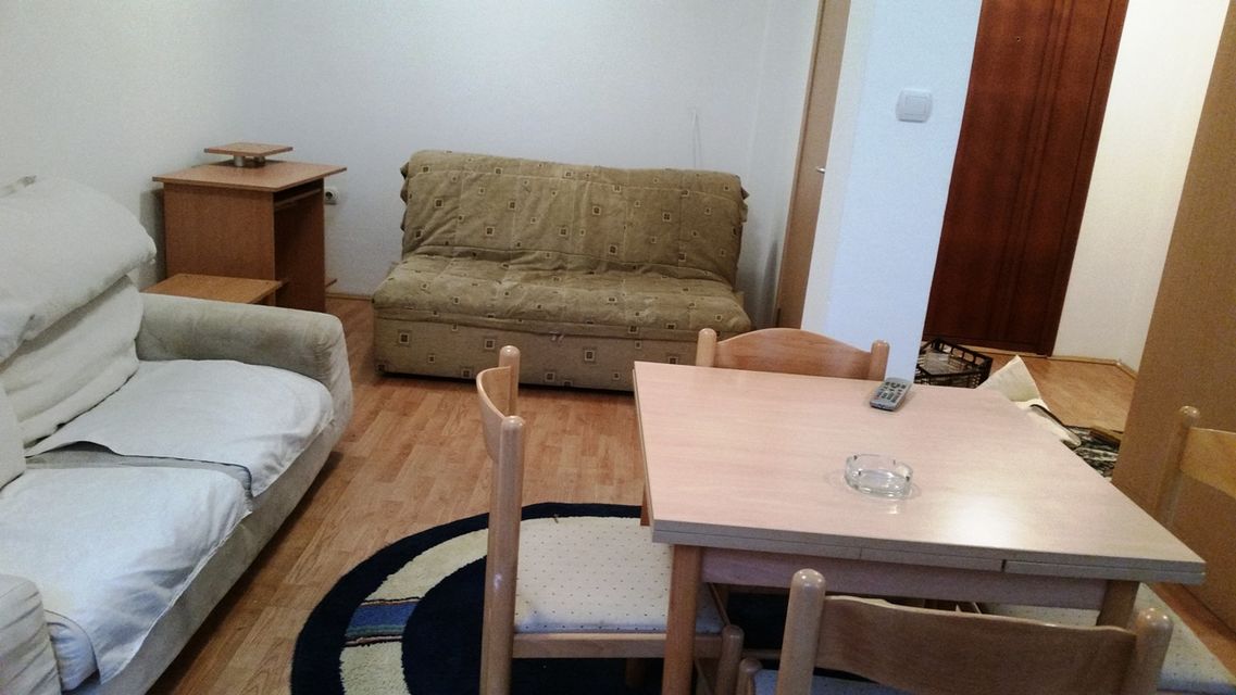 Dragoljuba Ristića 9, Beograd - 6