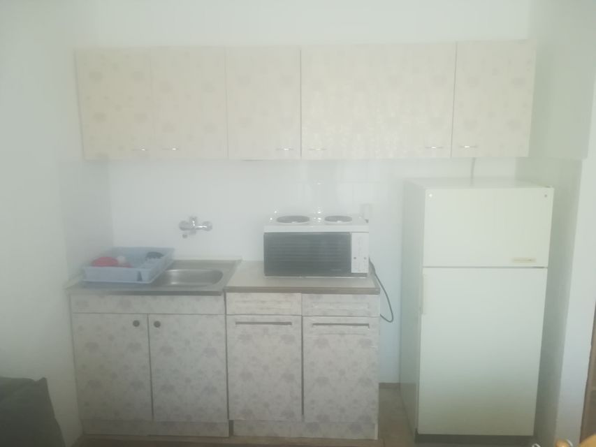 Vladimira Rolovića 189, Beograd - 4