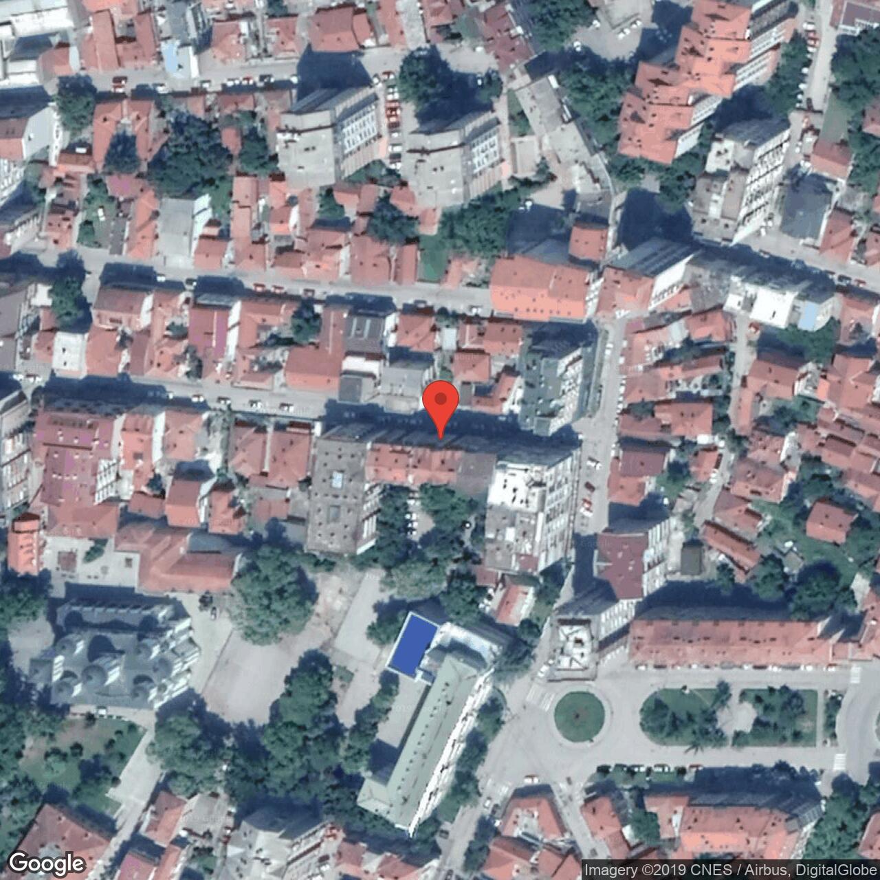 Učitelj Tasina 32, Niš