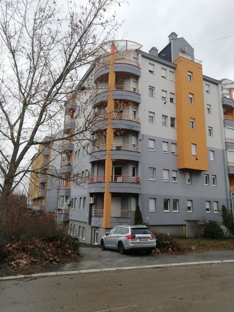 Mihaila Milovanovića 66a, Mladenovac