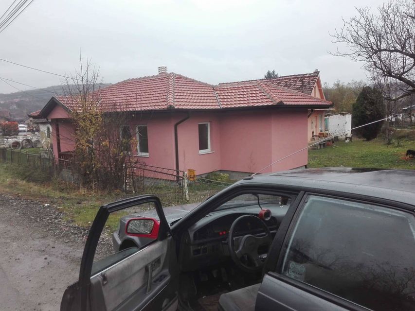 Avalska 166, Beograd - 3
