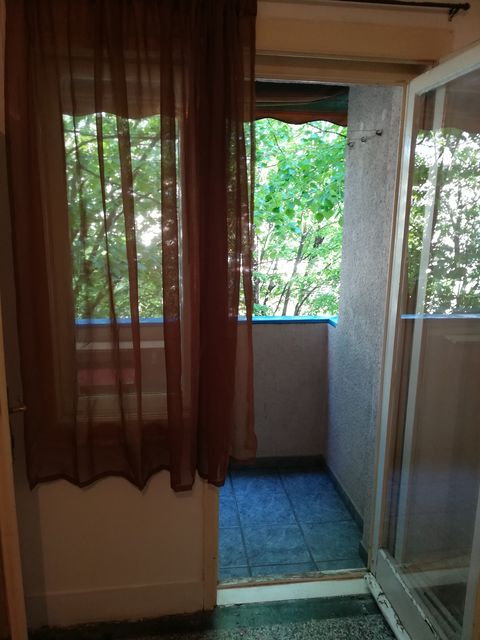 Kapetana Radića Petrovića 24, Beograd - 4