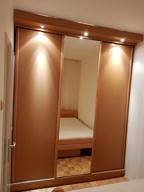 Dr Ivana Ribara 28, Beograd - 12