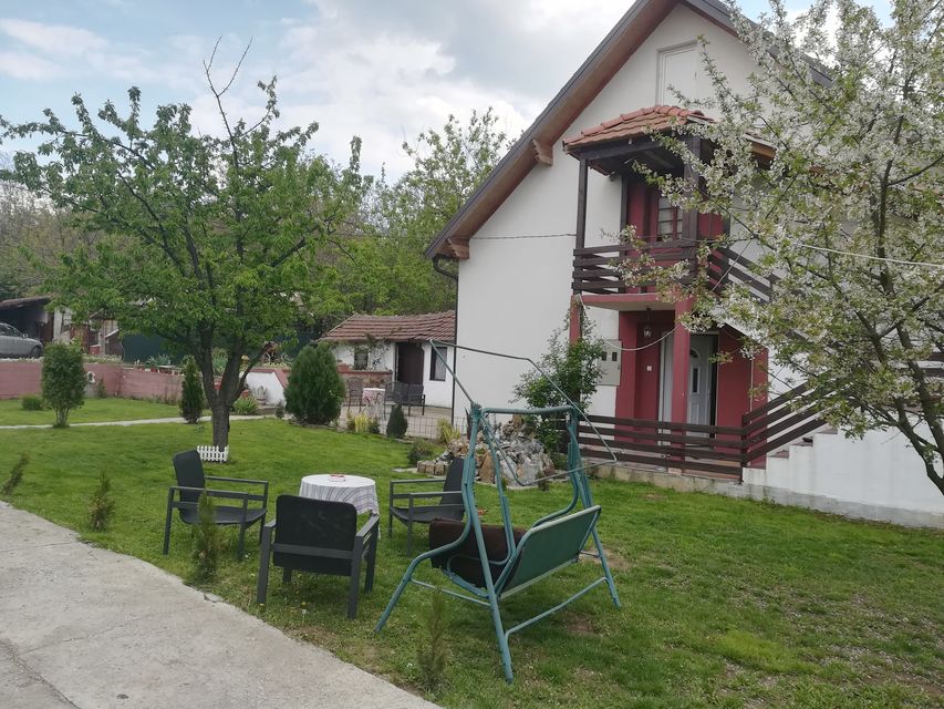 Milorada Jovanovića 14g, Beograd - 14