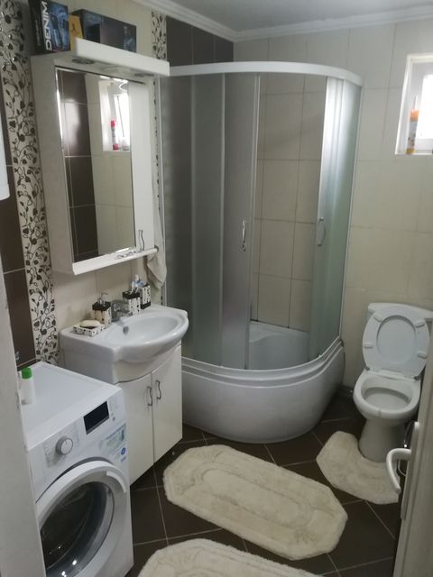 Milorada Jovanovića 14g, Beograd - 7