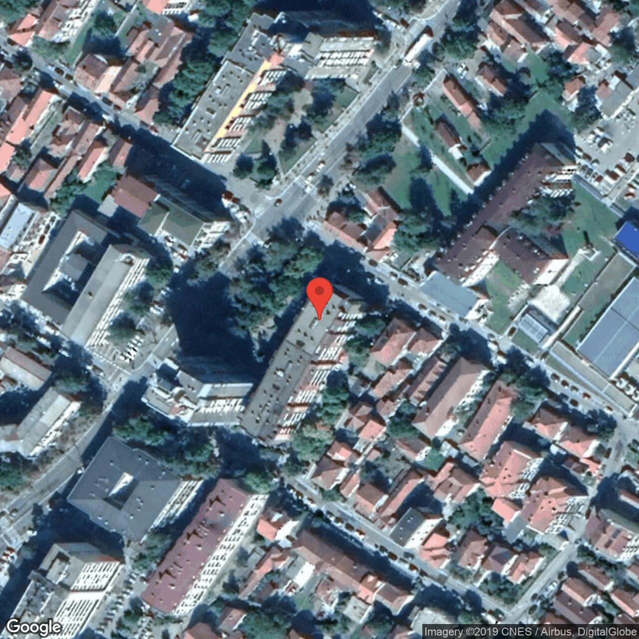 Cara Dušana 82, Kraljevo