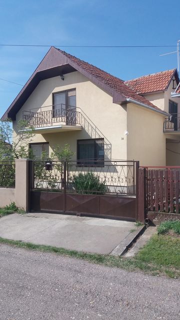 Omladinska 14, Beška - 2