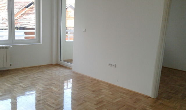 Cetinjska 6, Kragujevac - 5