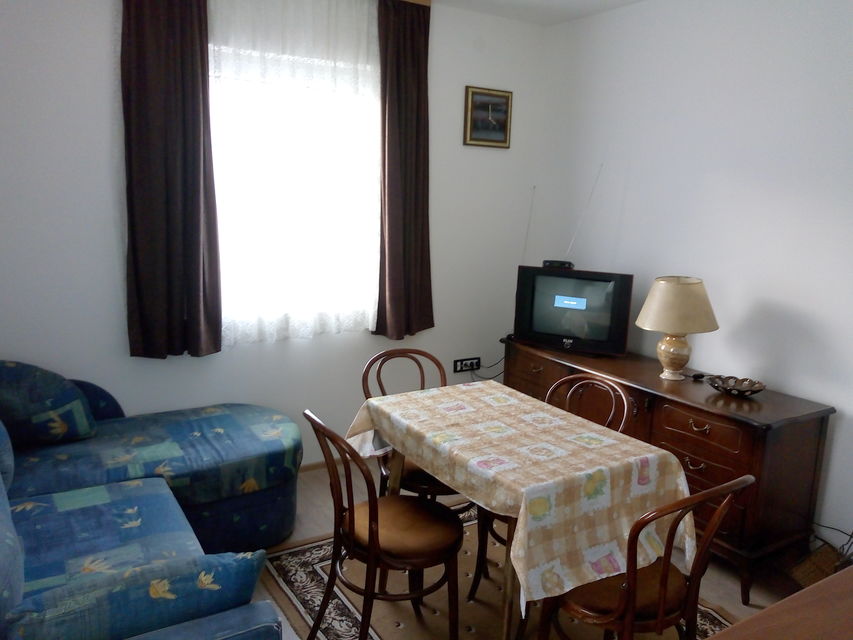 Maršala Tita 52, Beograd - 8