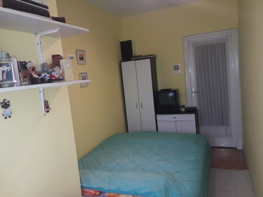 Pariske Komune 40, Novi Sad - 3