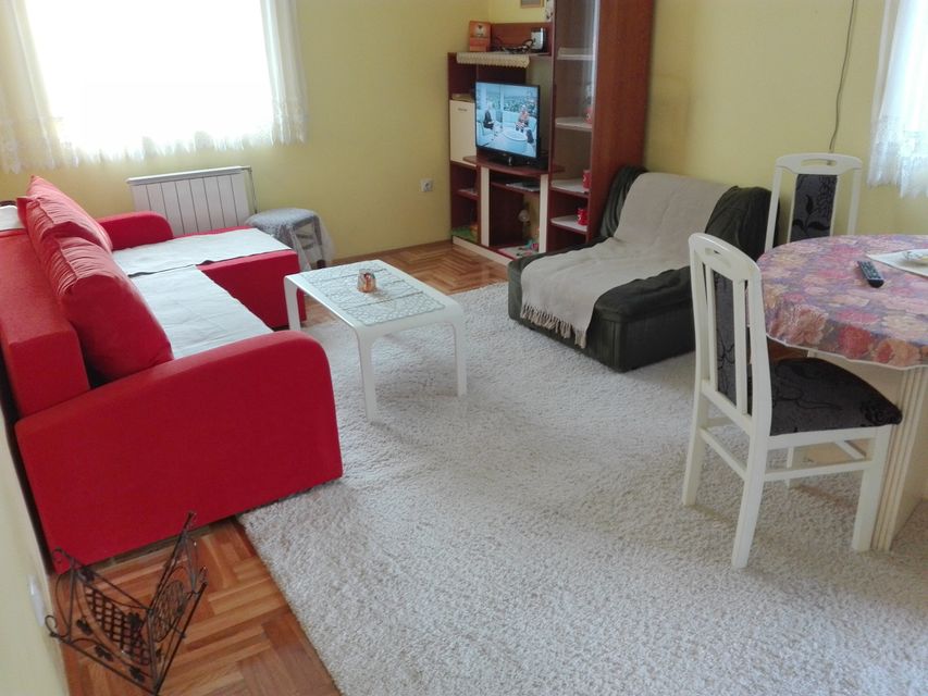 Nedeljka Čabrinovića 9, Beograd