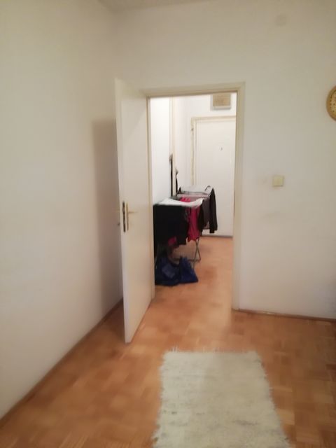 Dušana Radovića 9a, Beograd - 10