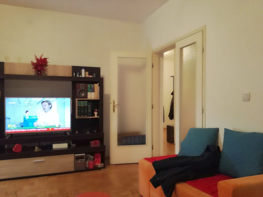 Dušana Radovića 9a, Beograd - 3