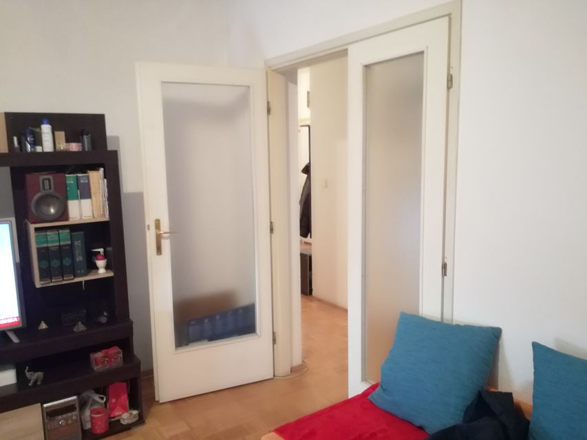 Dušana Radovića 9a, Beograd